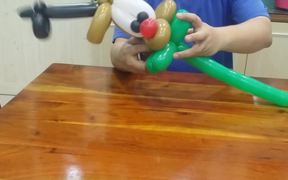 Balloon Modeling - Elk 3/3 - Fun - VIDEOTIME.COM