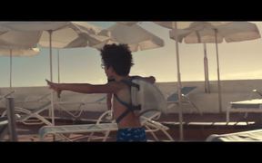 Thomas Cook Commercial: Pool - Commercials - VIDEOTIME.COM