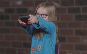 Kids & Technology - Tech - VIDEOTIME.COM