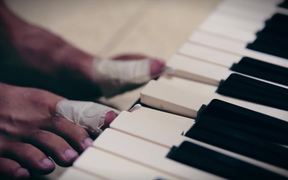 Hey Jude by Feet - Music - VIDEOTIME.COM