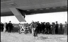 Hindenburg - Passengers Disembarking 1937