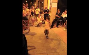 Little Flamenco Dancer - Kids - VIDEOTIME.COM