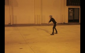 Kid Famous • Sunset Avenue (Official Video) - Music - VIDEOTIME.COM