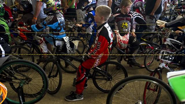 BMX competition - Y8.com で見る