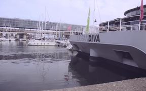 Ocean Diva - Sail Amsterdam - Fun - VIDEOTIME.COM