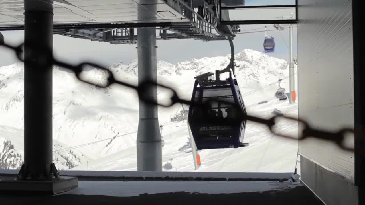 The Arena is getting ready - Snowboard Teaser