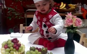 Bruna’s Christmas Table - Kids - VIDEOTIME.COM