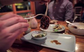 The American Local: Chicken Meatball - Fun - VIDEOTIME.COM