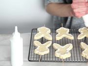 How to Decorate Bunny Cookies