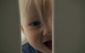 Pampers Giggles - Commercials - VIDEOTIME.COM