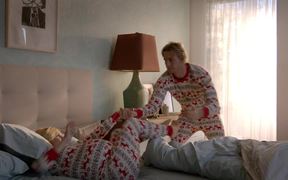 Samsung: Kristen & Dax: Home for the Holidays - Commercials - VIDEOTIME.COM