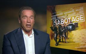 Arnold Schwarzenegger Sabotage Interview - Fun - VIDEOTIME.COM