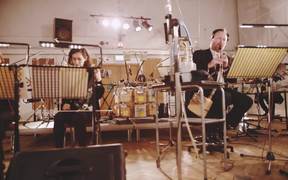 A Requiem for Meters - Recital - Music - VIDEOTIME.COM
