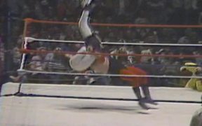 Lone Star Shootout on Classic Wrestling - Commercials - VIDEOTIME.COM