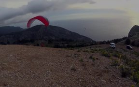Paraglinding In Oludeniz - Sports - VIDEOTIME.COM