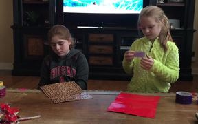 How to Make a Wallet pt.1 - Kids - VIDEOTIME.COM