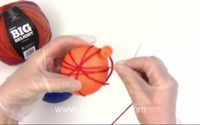 How to Make a Decorative Skein Ball - Fun - VIDEOTIME.COM