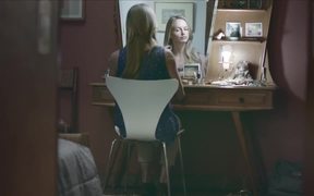Volkswagen Commercial: Living Room - Commercials - VIDEOTIME.COM