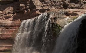Grand Canyon National Park: Patios at Deer Creek - Fun - VIDEOTIME.COM