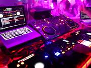 DJ Set - Nightclub - Music - Y8.COM