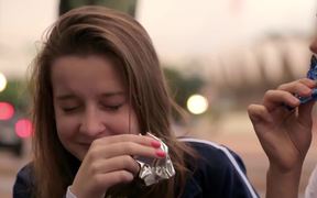 Skype Video: The Growing Up Family Portrait - Commercials - VIDEOTIME.COM
