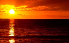 Epic Beautiful Sunrise - Fun - VIDEOTIME.COM