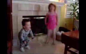 Kids Dancing - Kids - VIDEOTIME.COM