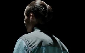 Sony Video: Xperia™ Z Versus Fashion - Commercials - VIDEOTIME.COM