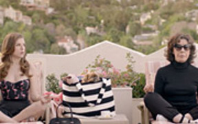 Kate Spade Commercial: The Great Escape - Commercials - VIDEOTIME.COM