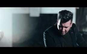 Amir Bahador - Baroon Official Music Video - Music - VIDEOTIME.COM