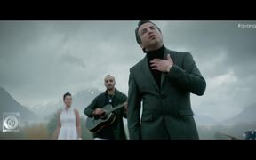 Saeed Shayesteh - Parastooye Gharib Music Video - Music - VIDEOTIME.COM
