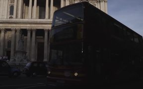 London - Fun - VIDEOTIME.COM