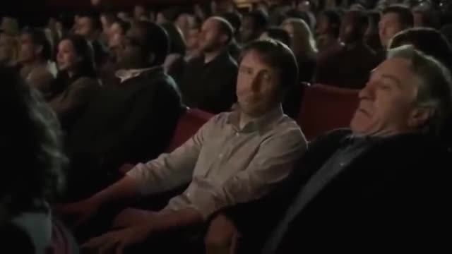 Santander Bank: Movie Marathon Robert De Niro - Commercials - Y8.com