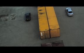 Kit Kat Video: Car Chase - Commercials - VIDEOTIME.COM