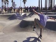 Skater at Venice Beach Skatepark - Fun - Y8.COM