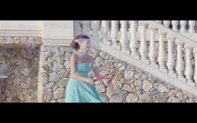QVC Video: Moi by Miss Piggy - Commercials - VIDEOTIME.COM