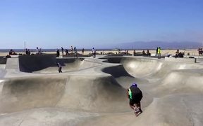 Several Skateboarders Attempting Big Tricks - Sports - VIDEOTIME.COM