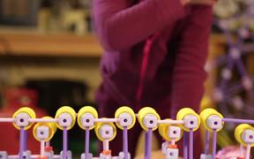 GoldieBlox: GoldieBlox Playground Easter Build - Commercials - VIDEOTIME.COM