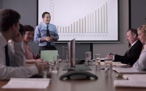 Bonds Commercial: Undertees - Commercials - VIDEOTIME.COM