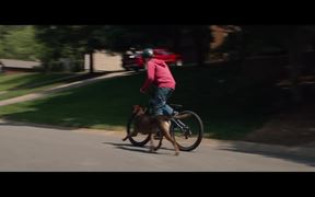 Max "Hero Dogs" Featurette - Movie trailer - VIDEOTIME.COM