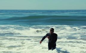Kia Commercial: Ice Man Swimmeth - Commercials - VIDEOTIME.COM