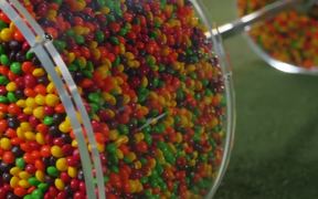 Skittles Commercial: Marshawn Lynch Gears Up - Commercials - VIDEOTIME.COM