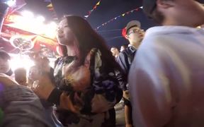 Crowded Richmond Night Market - Fun - VIDEOTIME.COM