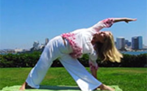 Summer Yoga AM Practice - Sports - VIDEOTIME.COM
