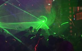 Disco Clubbing - Fun - VIDEOTIME.COM