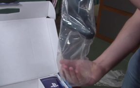 Sony PlayStation 4 - Unboxing - Tech - VIDEOTIME.COM
