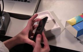 Google Nexus 5 - Unboxing - Tech - VIDEOTIME.COM
