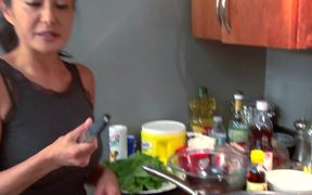 How to Cook Pork Chops (Vietnamese Style) - Fun - VIDEOTIME.COM