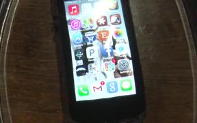 iPhone 5 Waterproof Case - Review - Tech - VIDEOTIME.COM