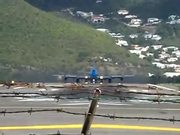 Crazy Start of an Airplane B747 in Saint Martin